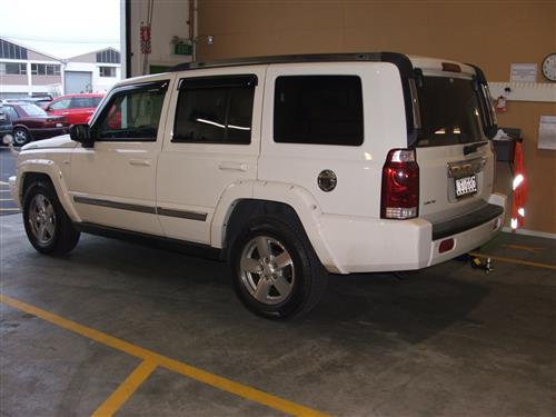 JEEP COMMANDER STATIONWAGON 2006-2010